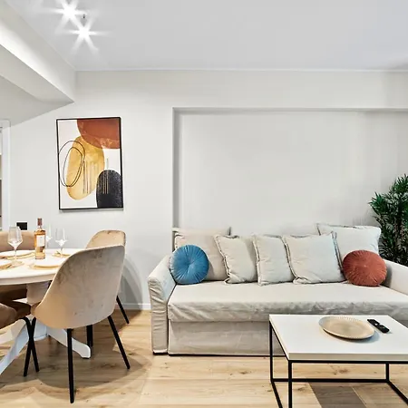 דירה Evana Frontsea - Jacuzzi & Sauna Infinity *